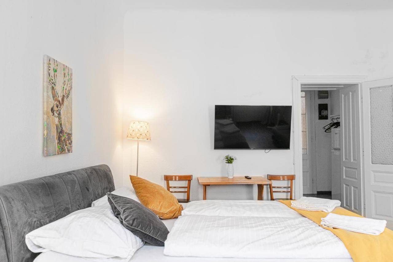 Apartment Vivid King Bed - 12 Minutes From Center