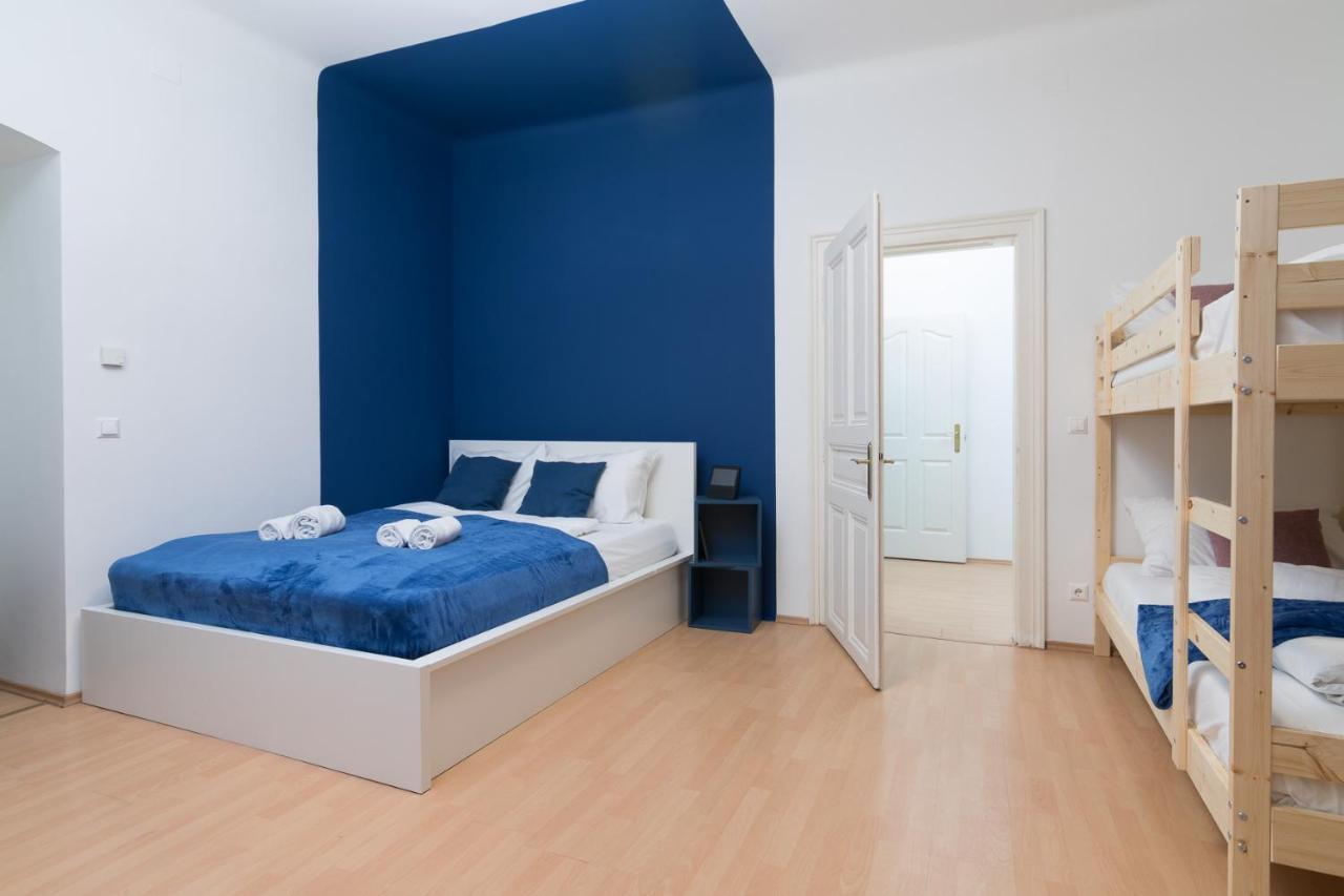 Spacious 2 Bedrooms In 4th District Near Karlskirche Apartment Wien