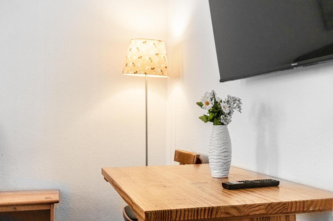 Apartment Vivid King Bed - 12 Minutes From Center