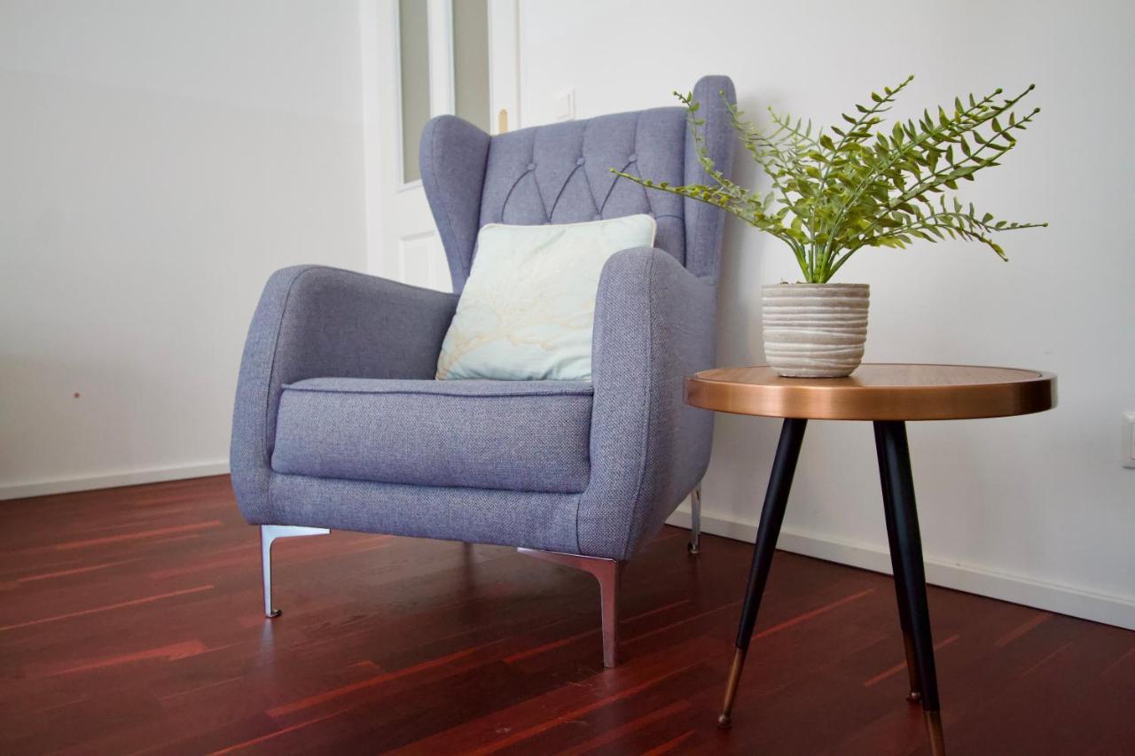 Comfortable 1100 With Contactless Check-in