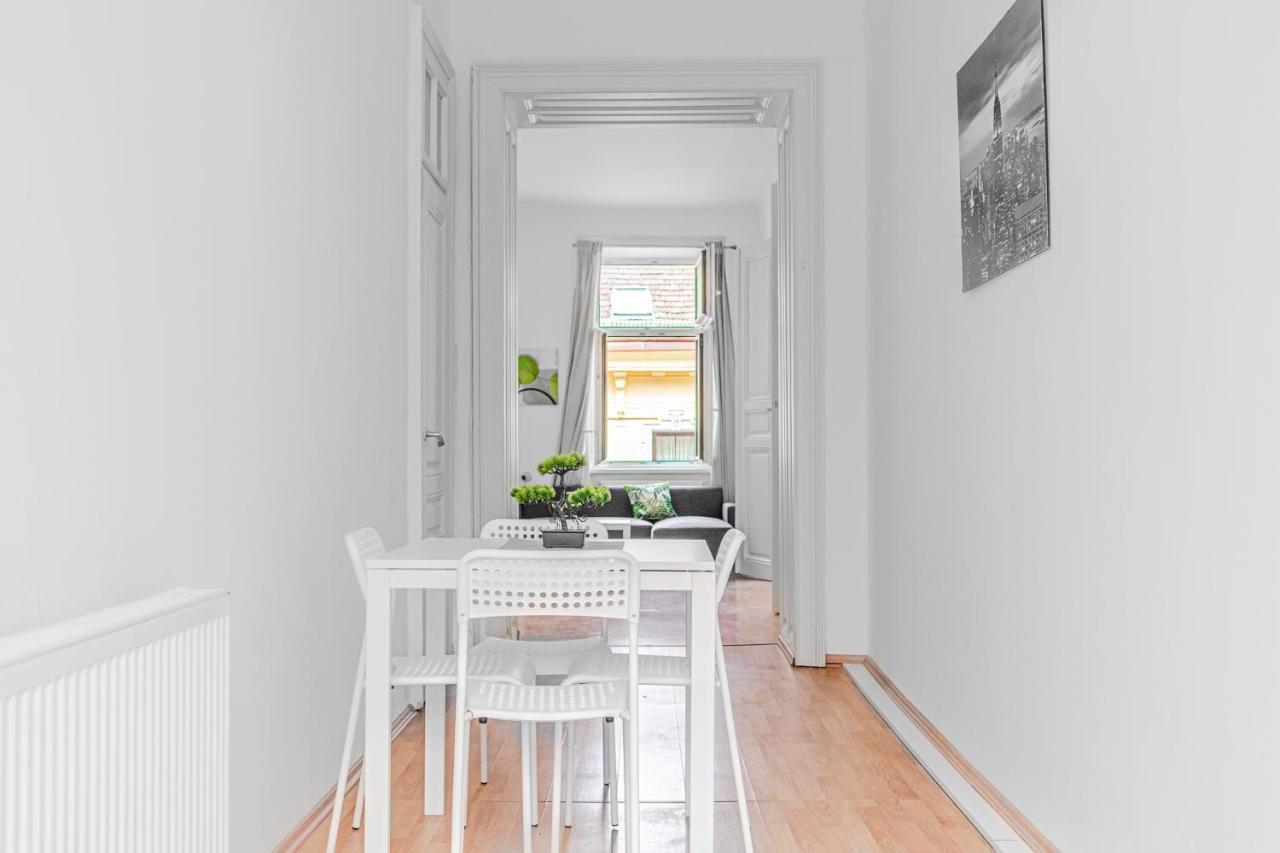 Pleasing 2br Apt. Akh-perfect For Groups Vienna