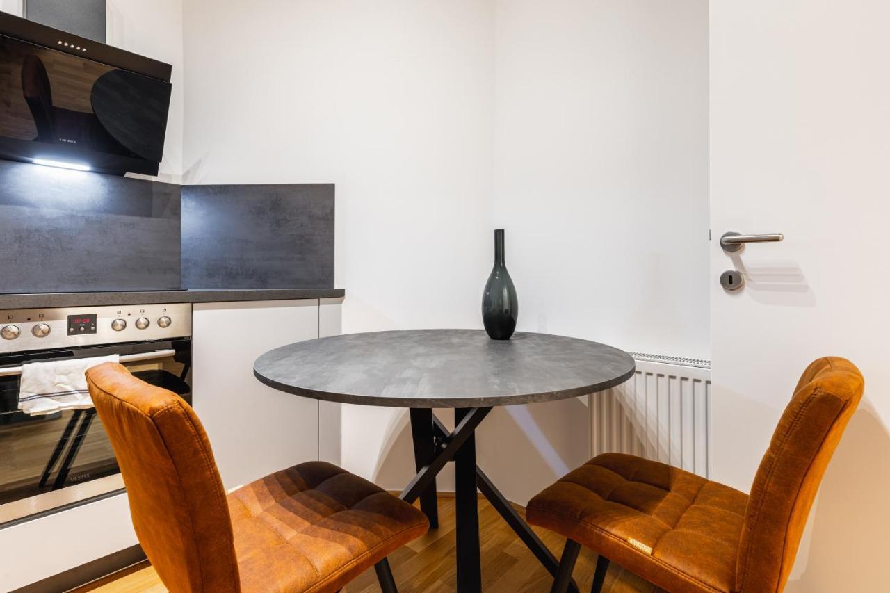 Apartment Trendy With - Smart Tv, Coffee Machine In Meidling Vienna