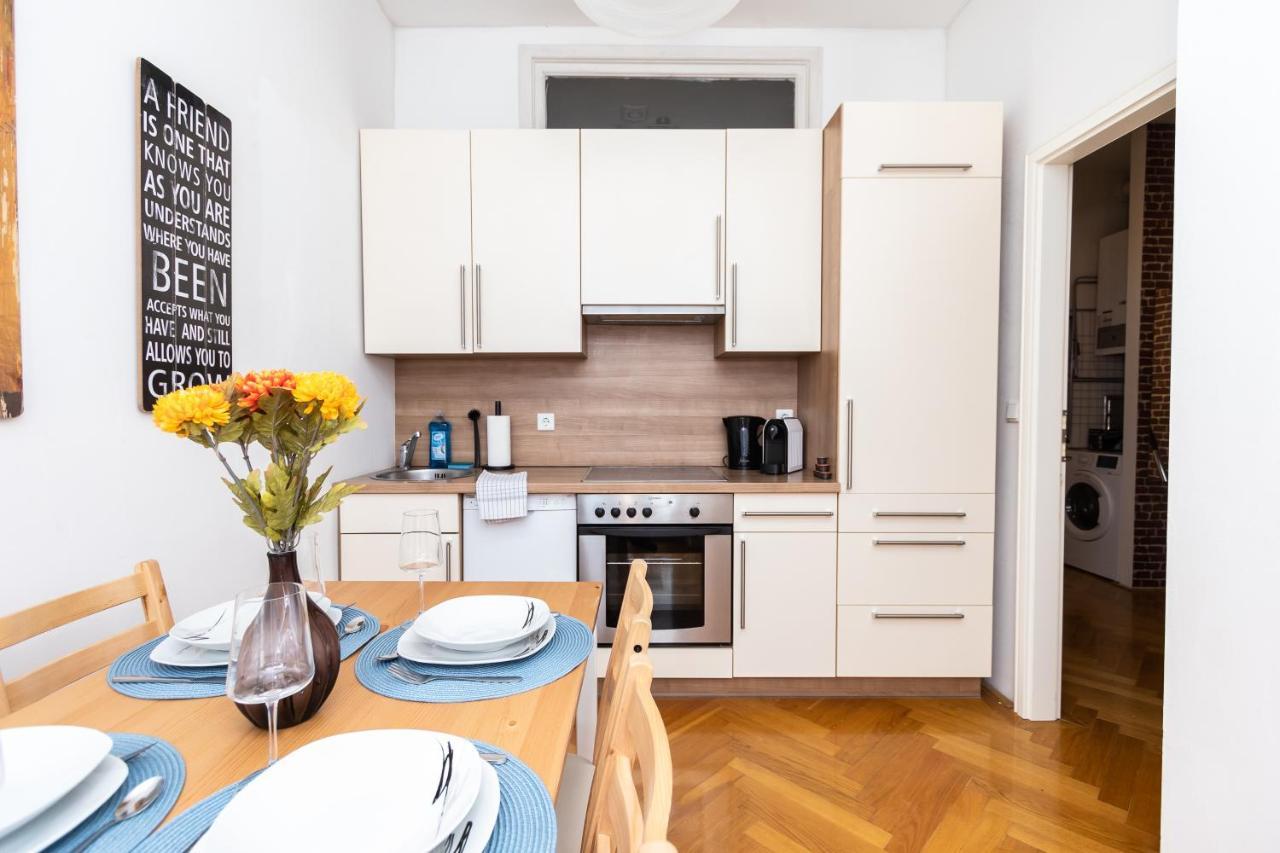 Deluxe Near Hauptbahnhof Apartamento Viena