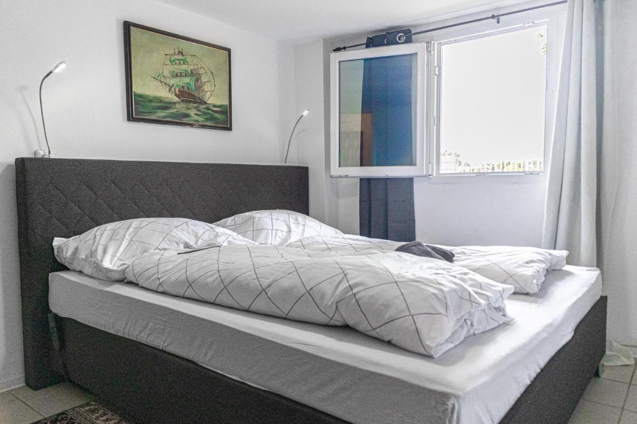 Exquisite Shared - Your Private In Beautiful Apartment Vienna