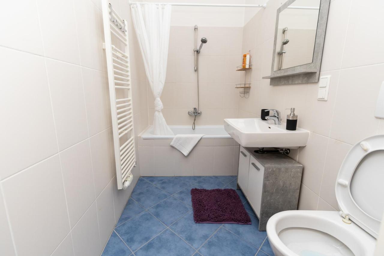 Deluxe Near Hauptbahnhof Apartamento