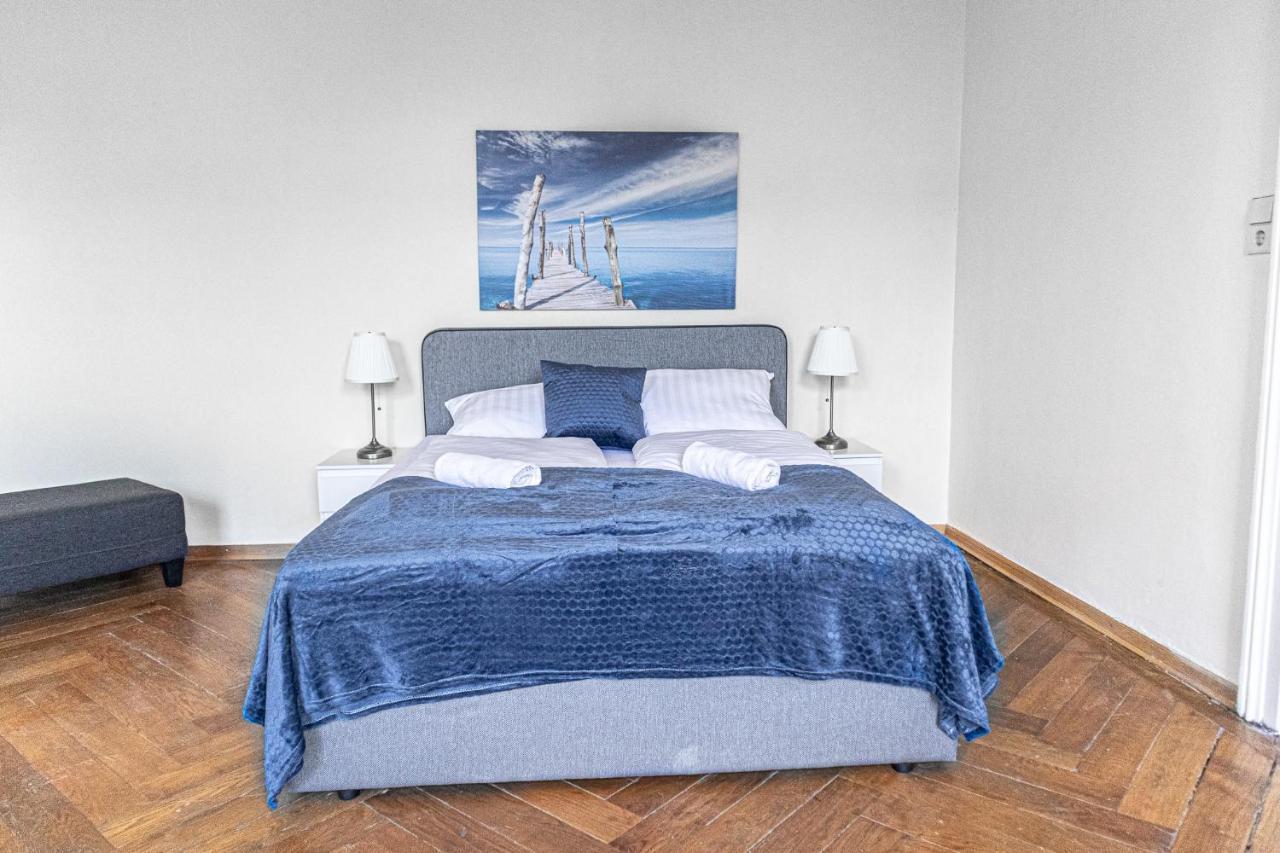 Brilliant 2br Apt. Near Akh-hospital *