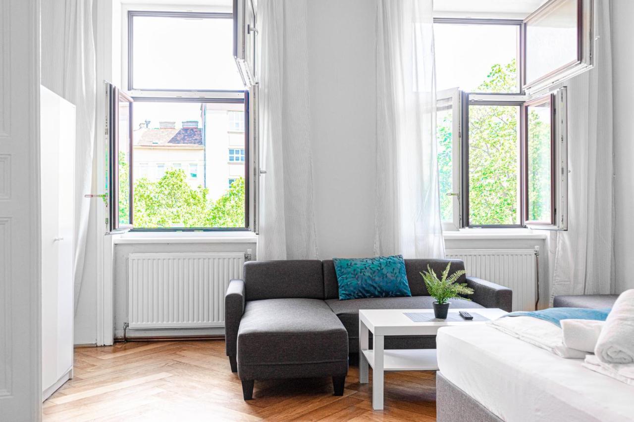 Brilliant 2br Apt. Near Akh-hospital Viena