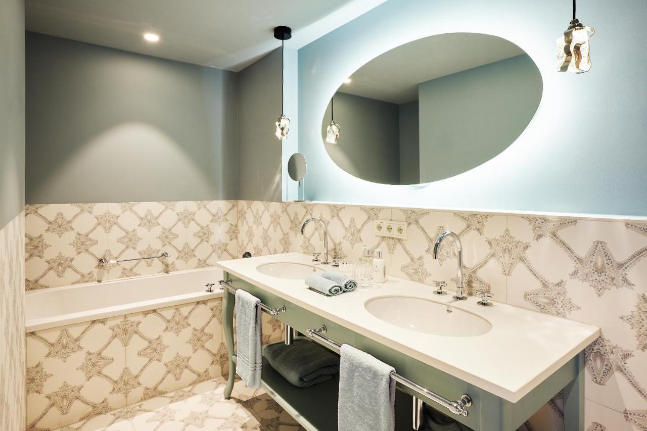 Hotel The Leo Grand 5*