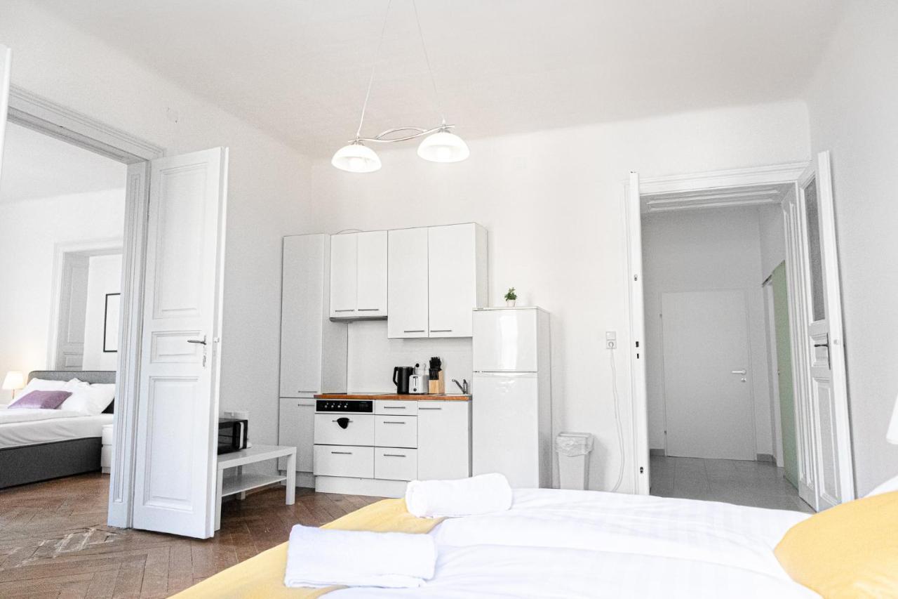 Cozy 2Br Apt. Near Akh Hospital-Ideal For Longstay Apartment