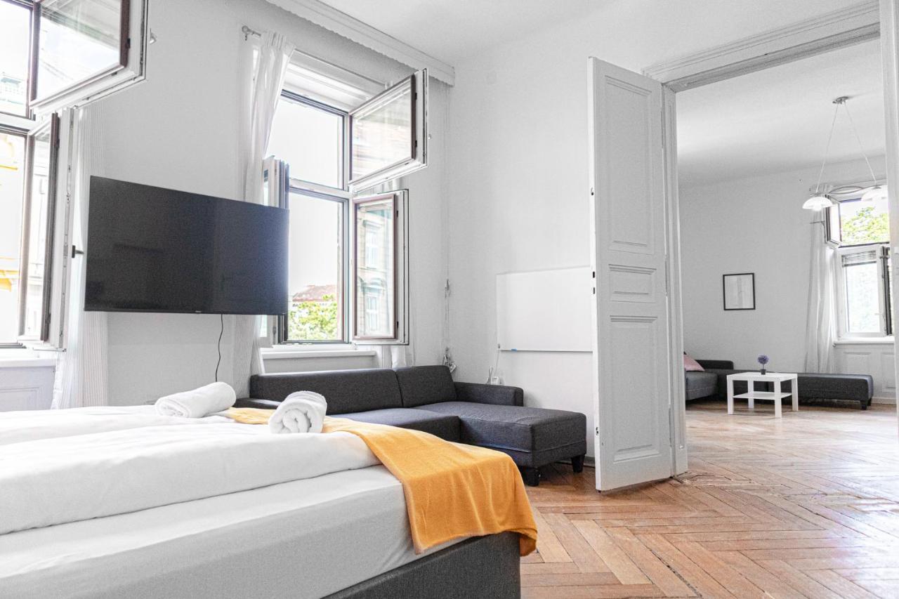 Cozy 2Br Apt. Near Akh Hospital-Ideal For Longstay Apartment