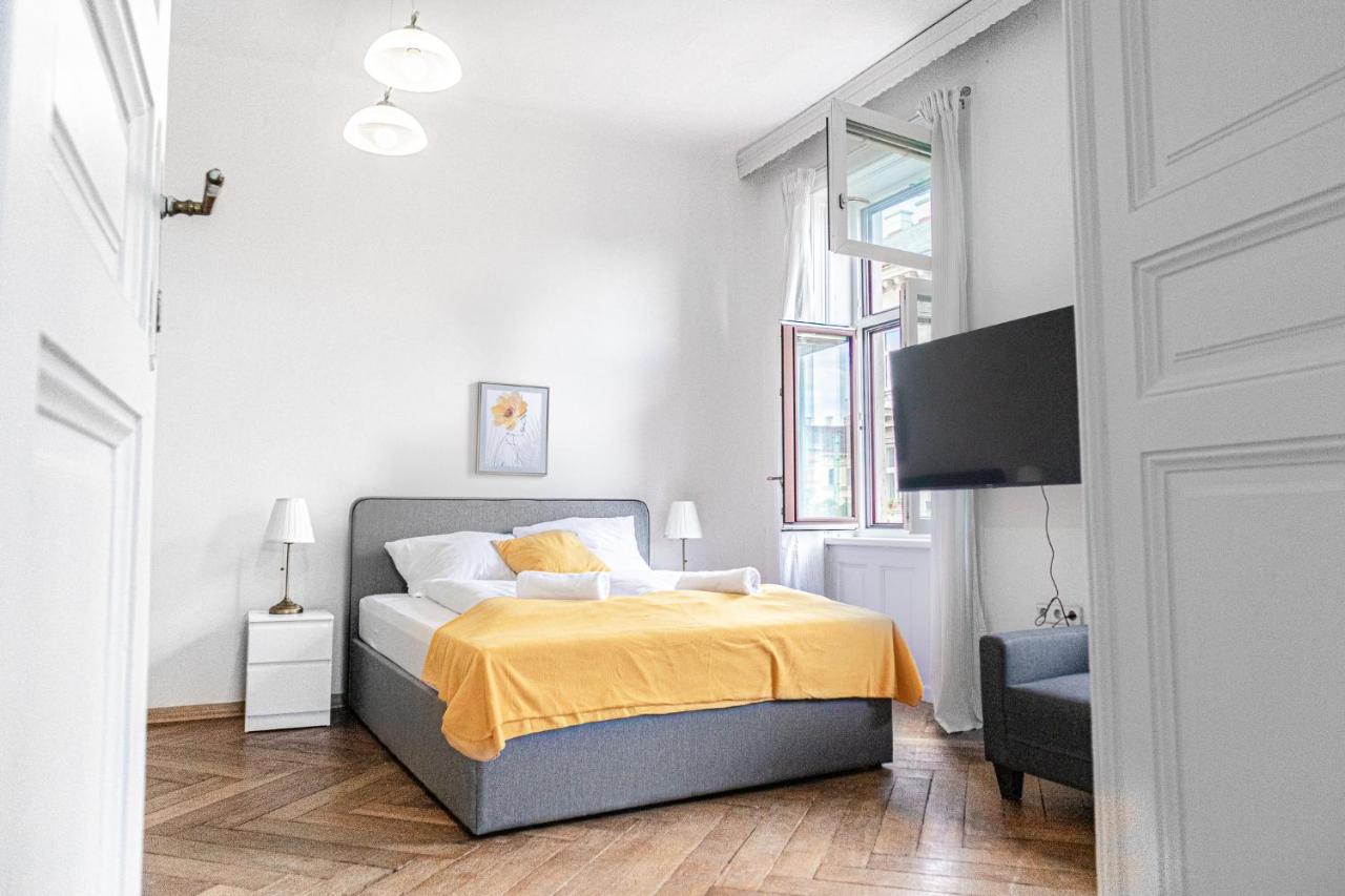 Cozy 2Br Apt. Near Akh Hospital-Ideal For Longstay *