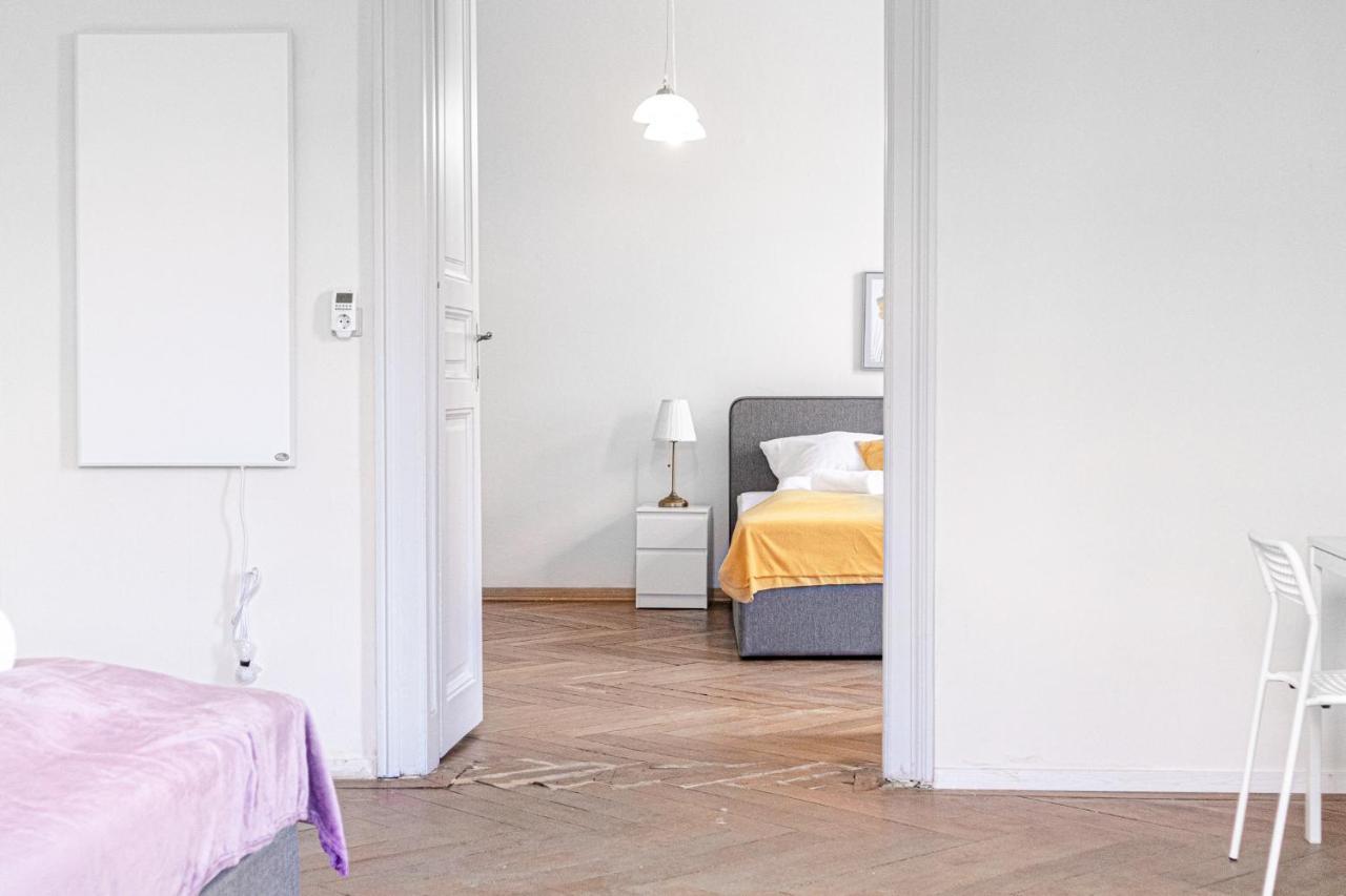 Cozy 2Br Apt. Near Akh Hospital-Ideal For Longstay