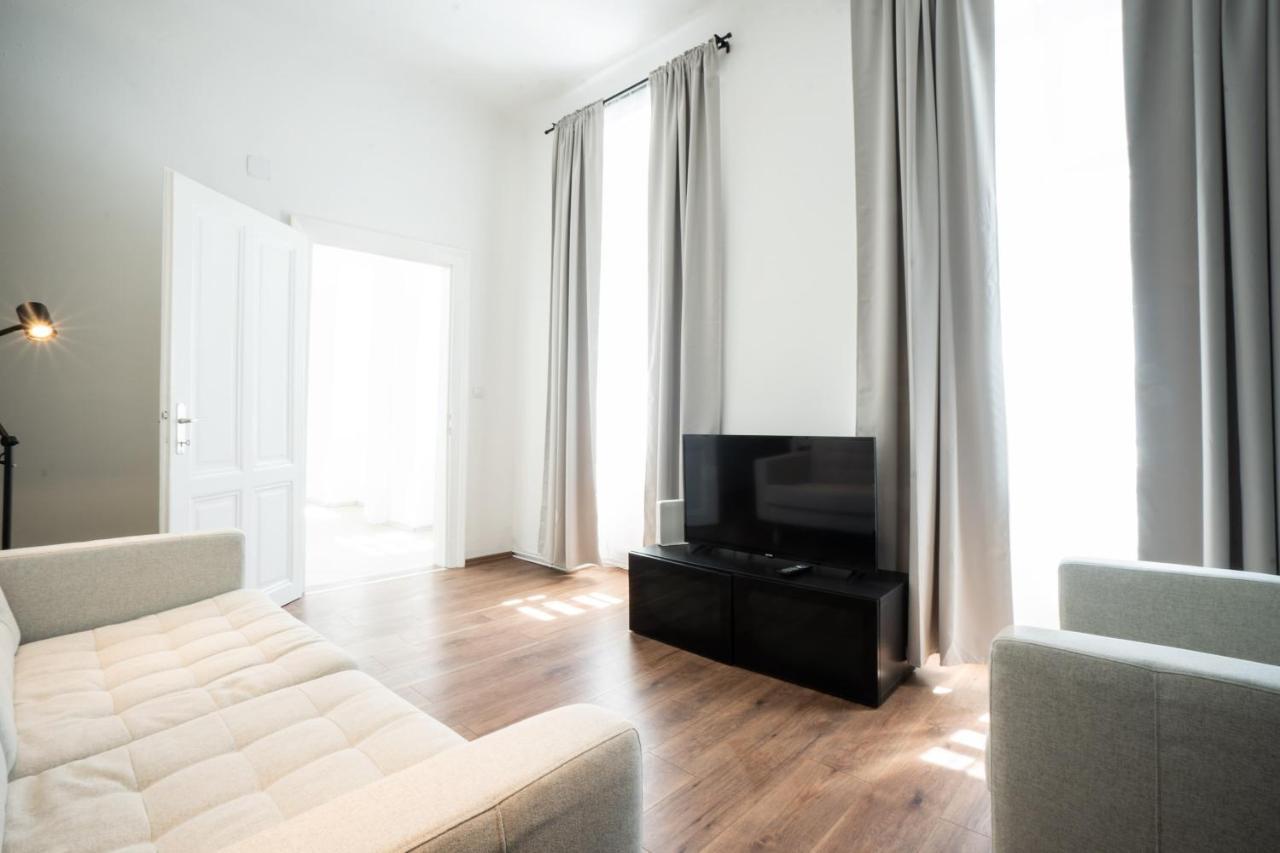 Lovely 2-bedroom Next To Praterstern Apartment Wien