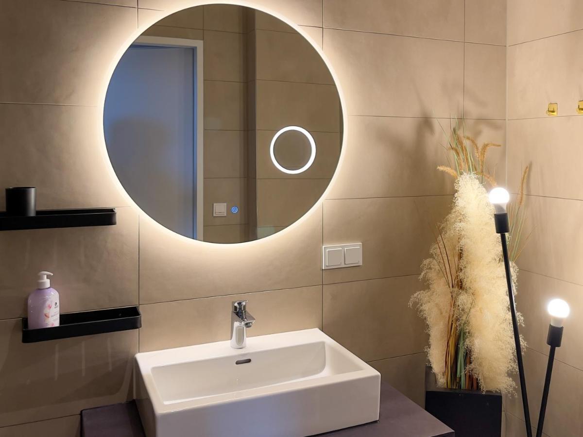 Apartment Kaiser Lodge By Alpenluxus Mit Rooftop Pool & Tiefgaragenstellplatz Vienna