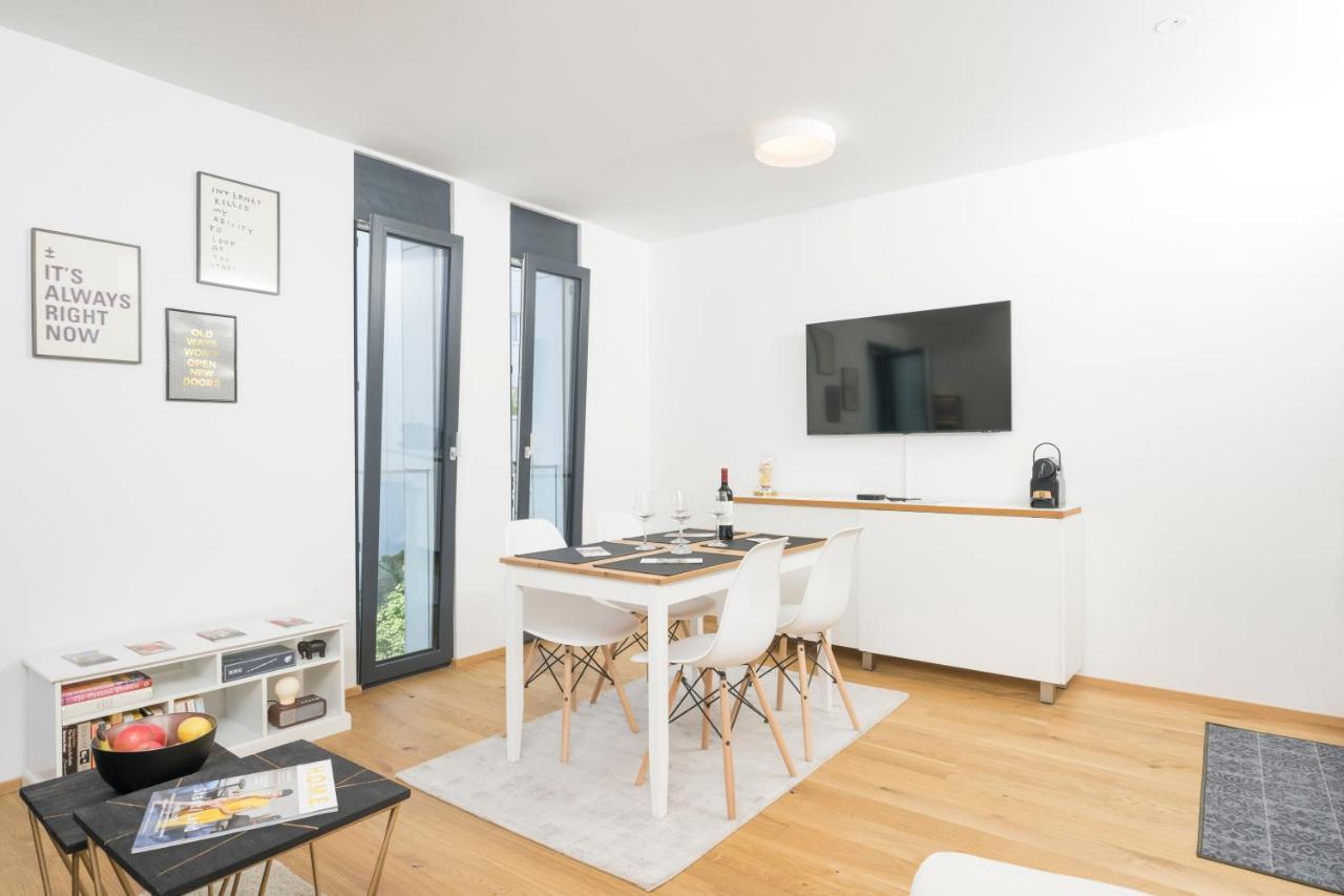 Ottakring Balcony Apartment *