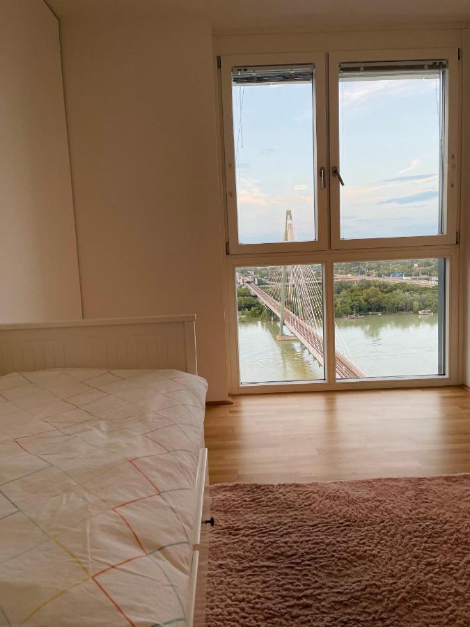 Apartment Luxury Waterfront Sky *