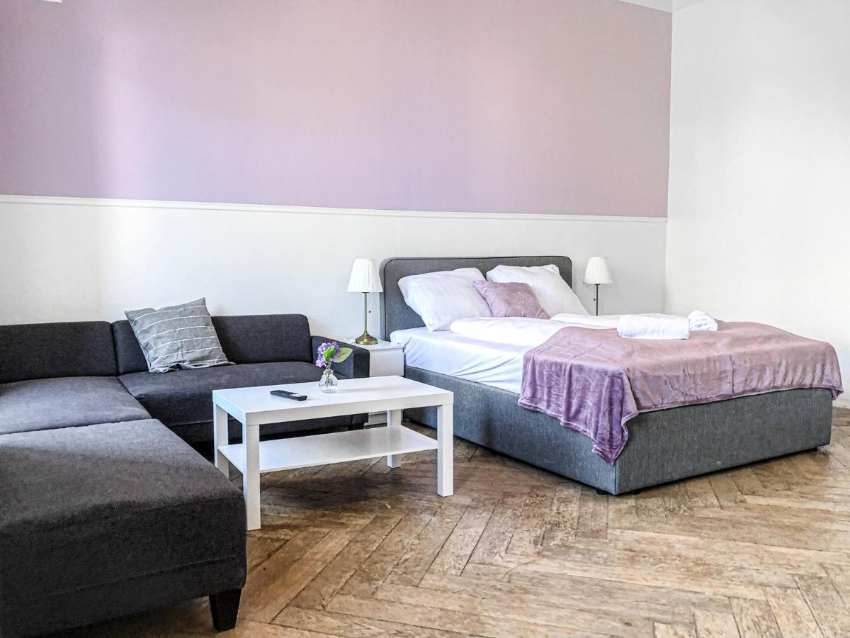 Apartment Commodious 2br Apt. Near Akh-perfect For Groups Vienna