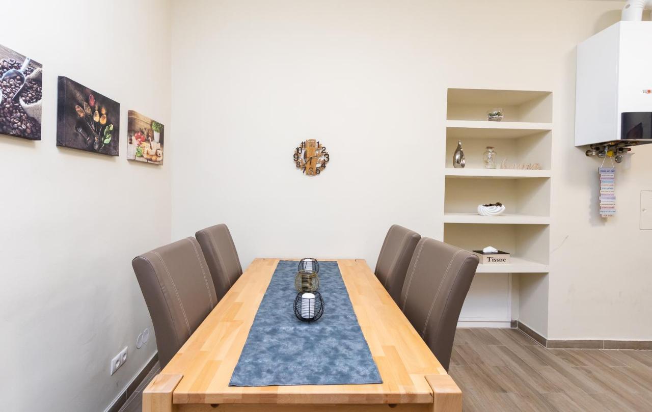 Comfortable Romantic 1 Bedroom Near Augarten Apartamento Viena