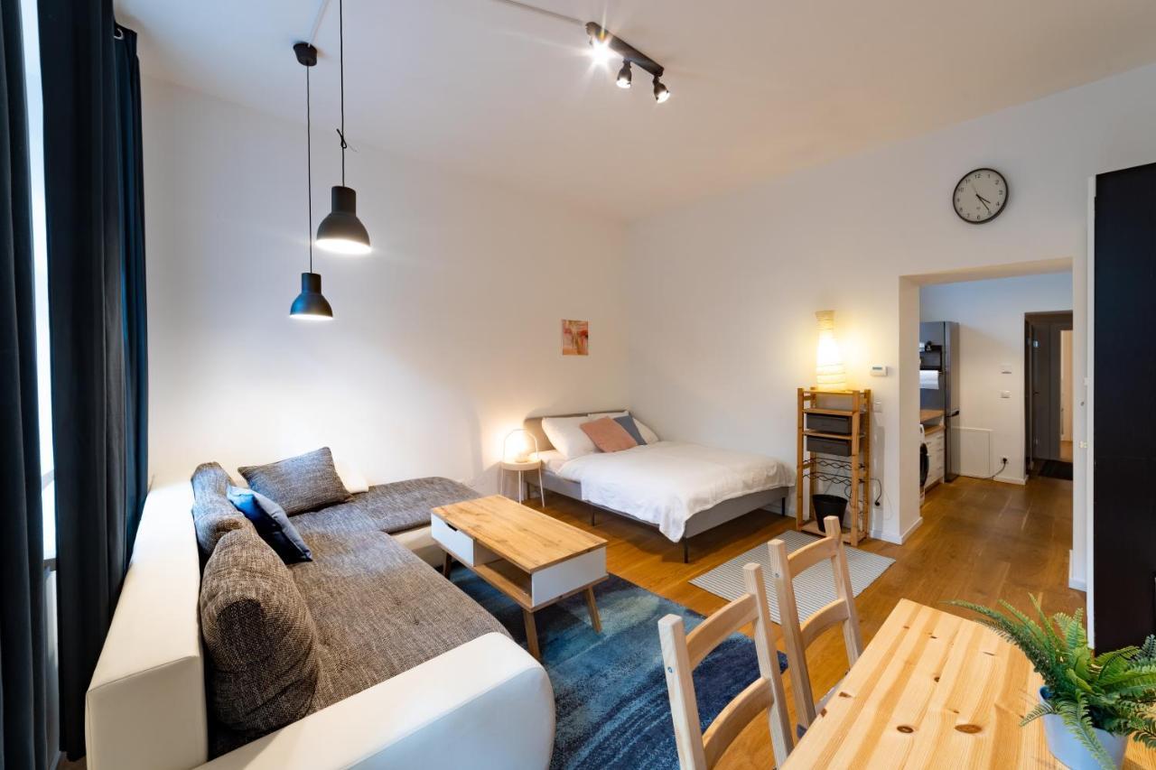 Apartment Cozy Apartment, 2 Private Terraces, 8 Min To Center