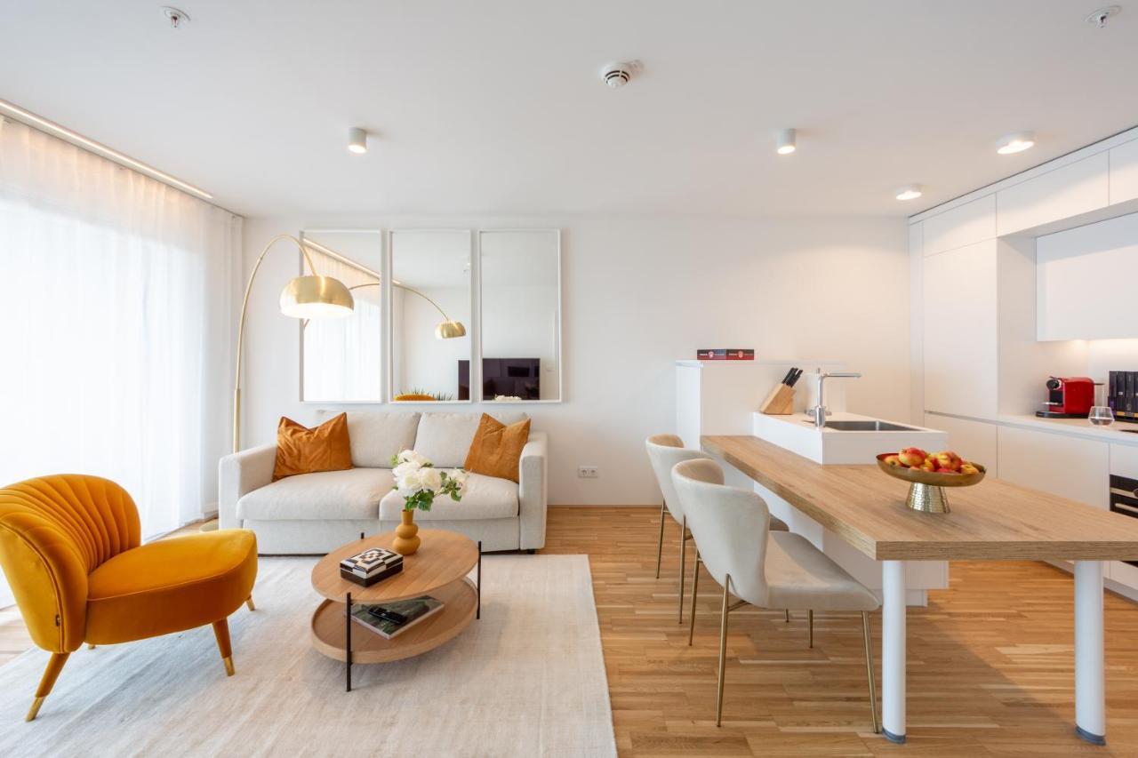 Apartment Gruen & Urban - Direkt An Der Therme - 15 Minuten Ins Zentrum *