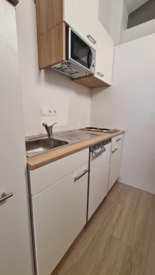Apartment Mit Direktzugang *