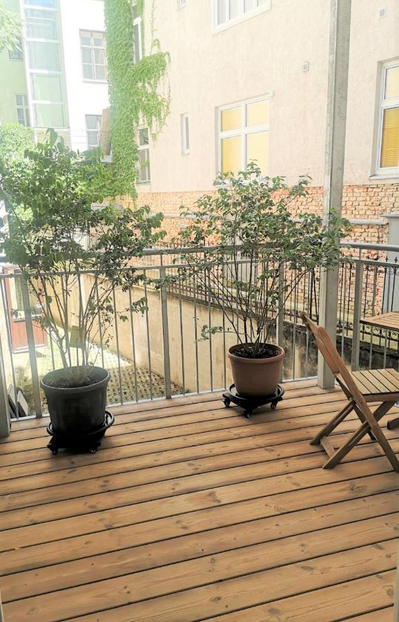 Apartment Ruhige Art-garconniere Mit Balkon *