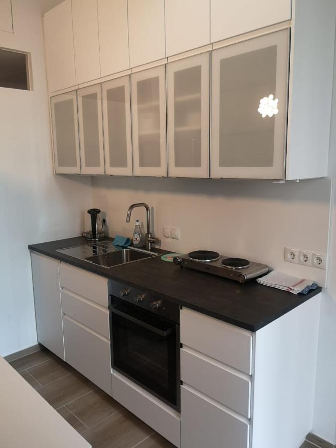 Apartment Ruhige Art-garconniere Mit Balkon *