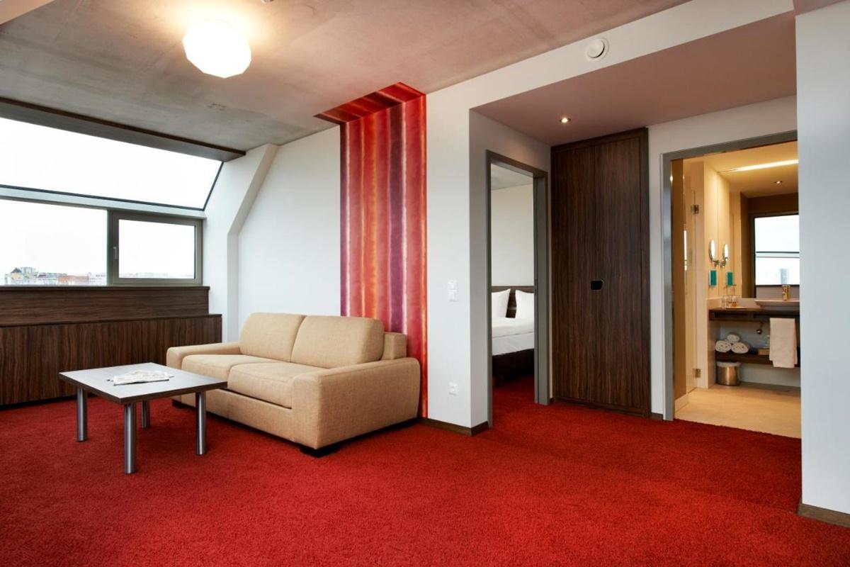 Hotel Simm's - Cityhotel Next To Metro U3