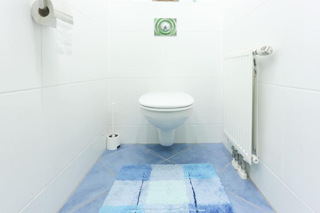 Citycenter+terrace+parking * Viena