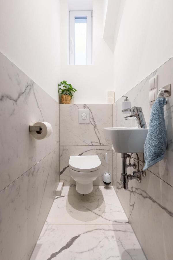 Cozy Apartment, 2 Private Terraces, 8 Min To Center Vienna