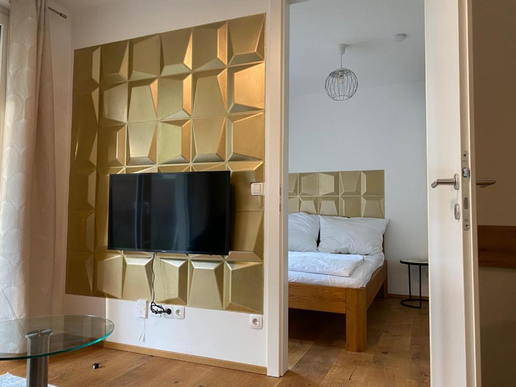 Modern With Garden Near Center * Vienna