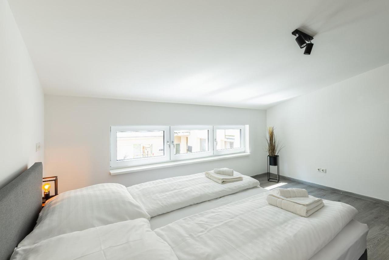 Open Space With Free Parking - Leopoldstadt Apartment Vienna