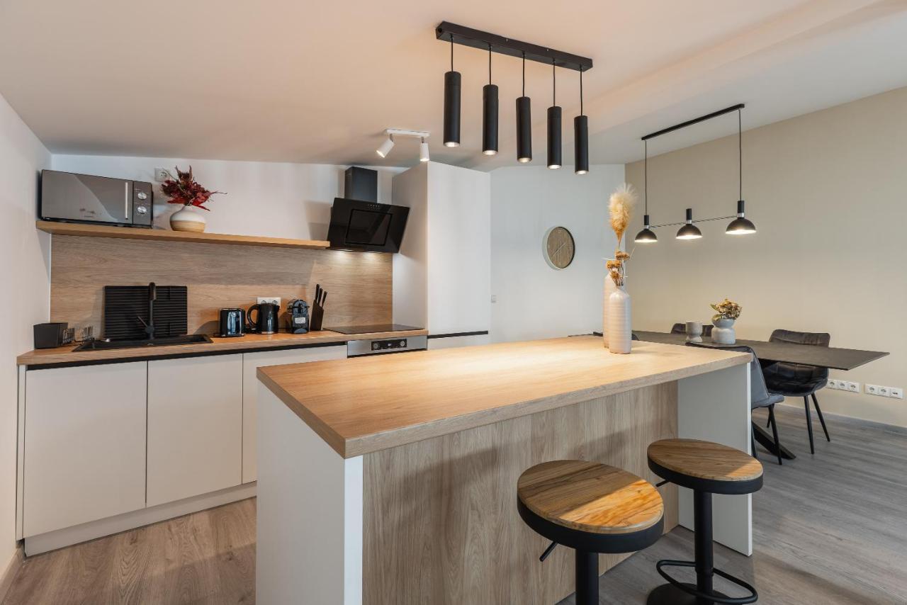 Open Space With Free Parking - Leopoldstadt Apartment Vienna