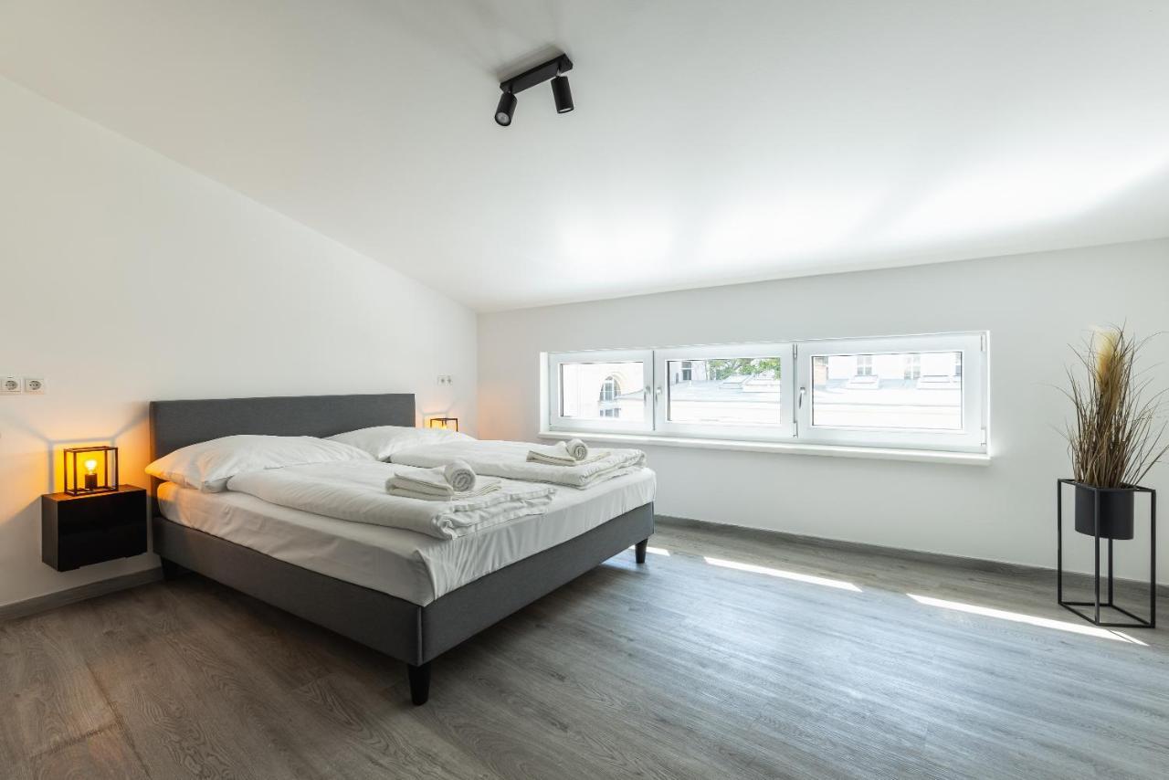 Open Space With Free Parking - Leopoldstadt Apartment Vienna