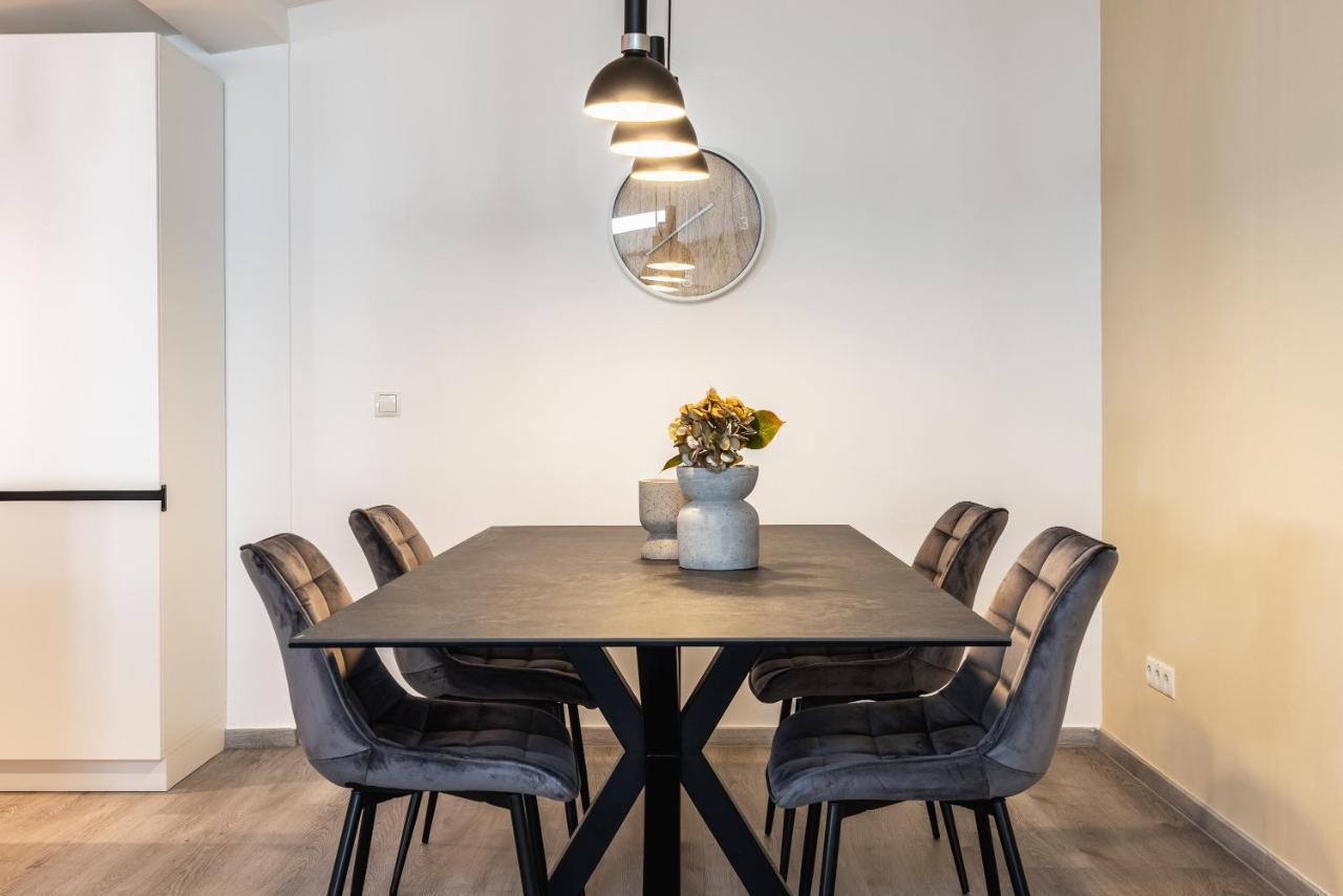 Open Space With Free Parking - Leopoldstadt Apartment Vienna