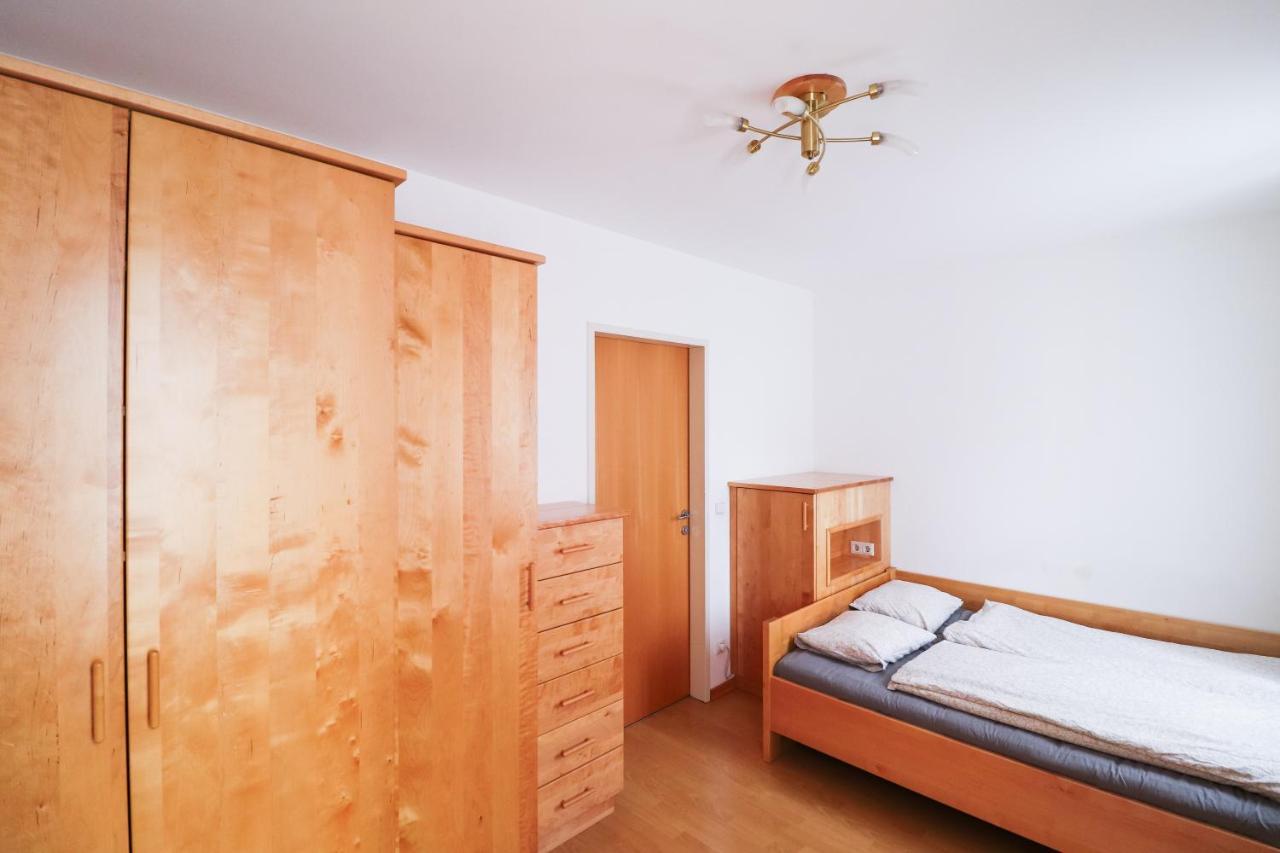 Cozynite Premium Schoenbrunn 2
