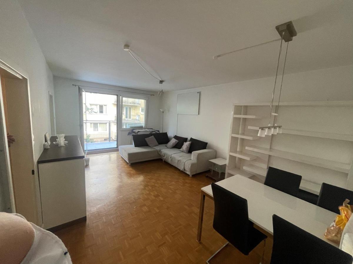 19 Apartment