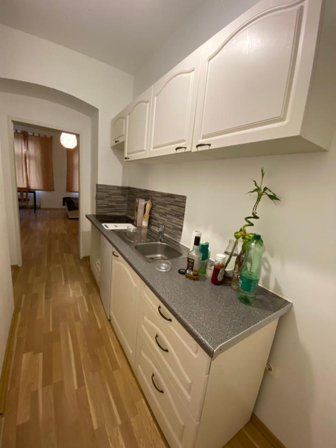 22 Apartment *