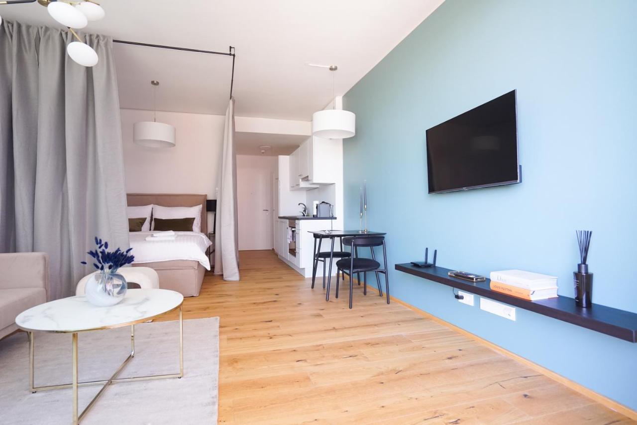 Boutique With Terrace And Pool Apartment Vienna