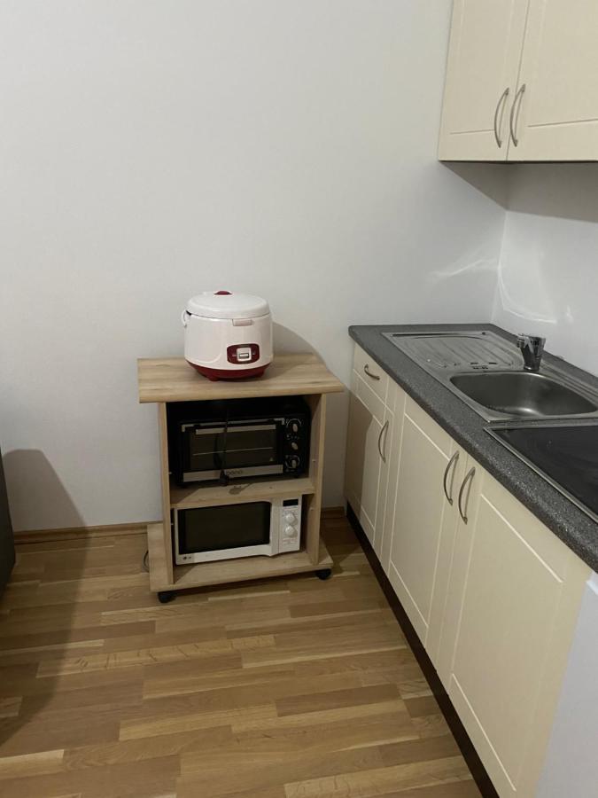 Apartment Wien1150 1 Vienna