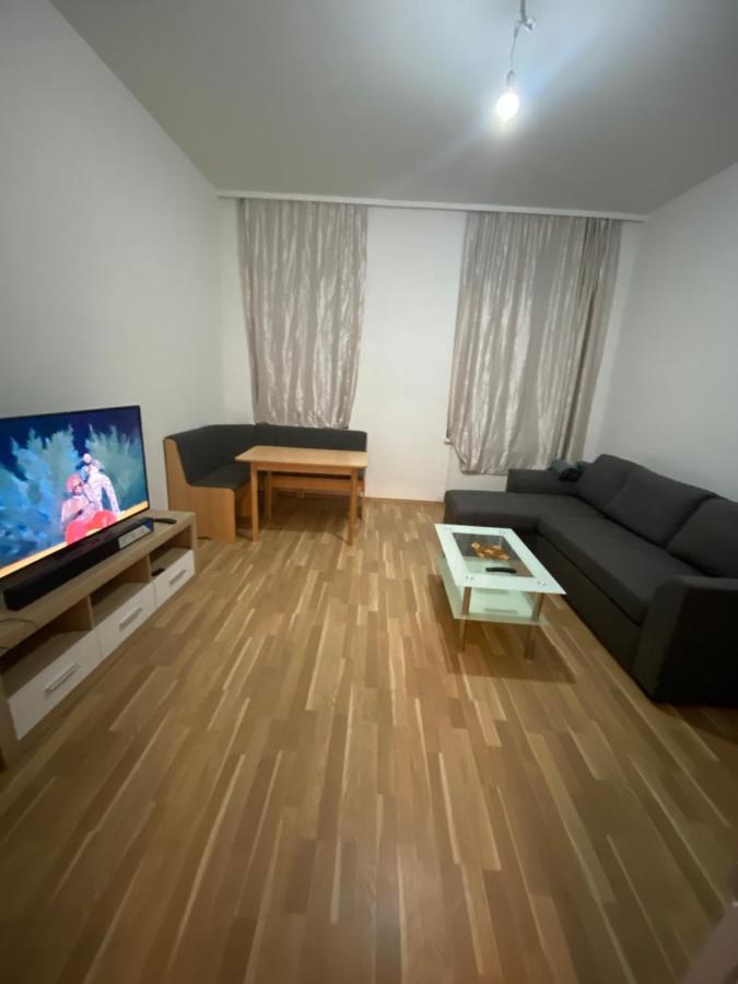 Apartment Wien1150 1 *