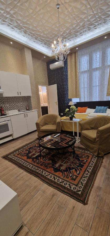 Urban Flats Center Apartment *