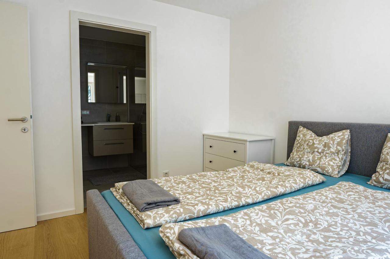 Apartment 1140 *