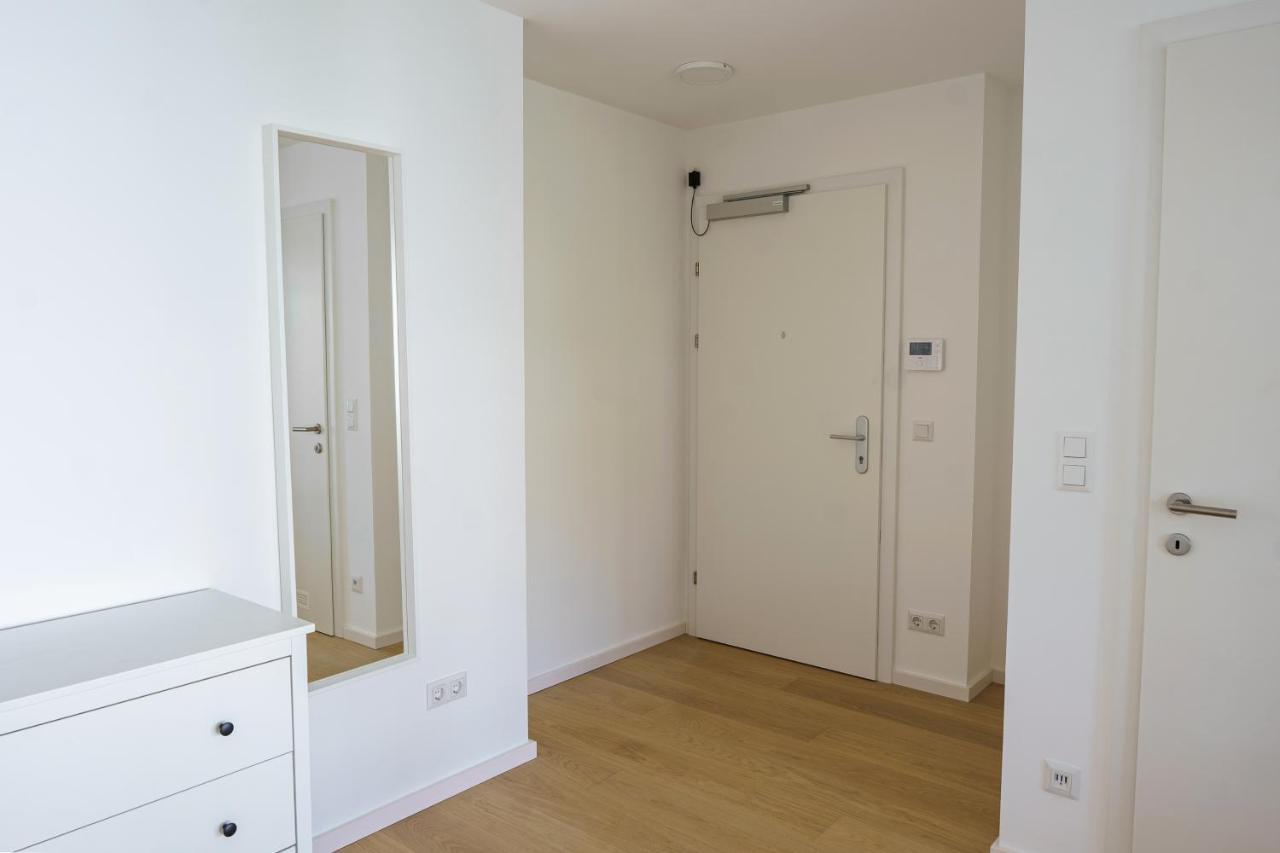 Apartment 1140 *