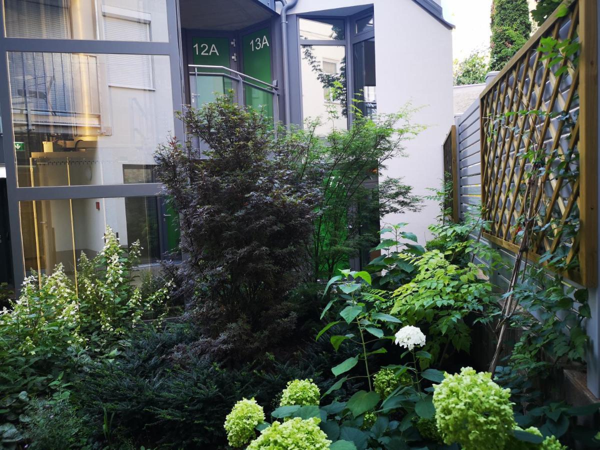 Smart Living - Hauptbahnhof - Self Check-in 4* Viena