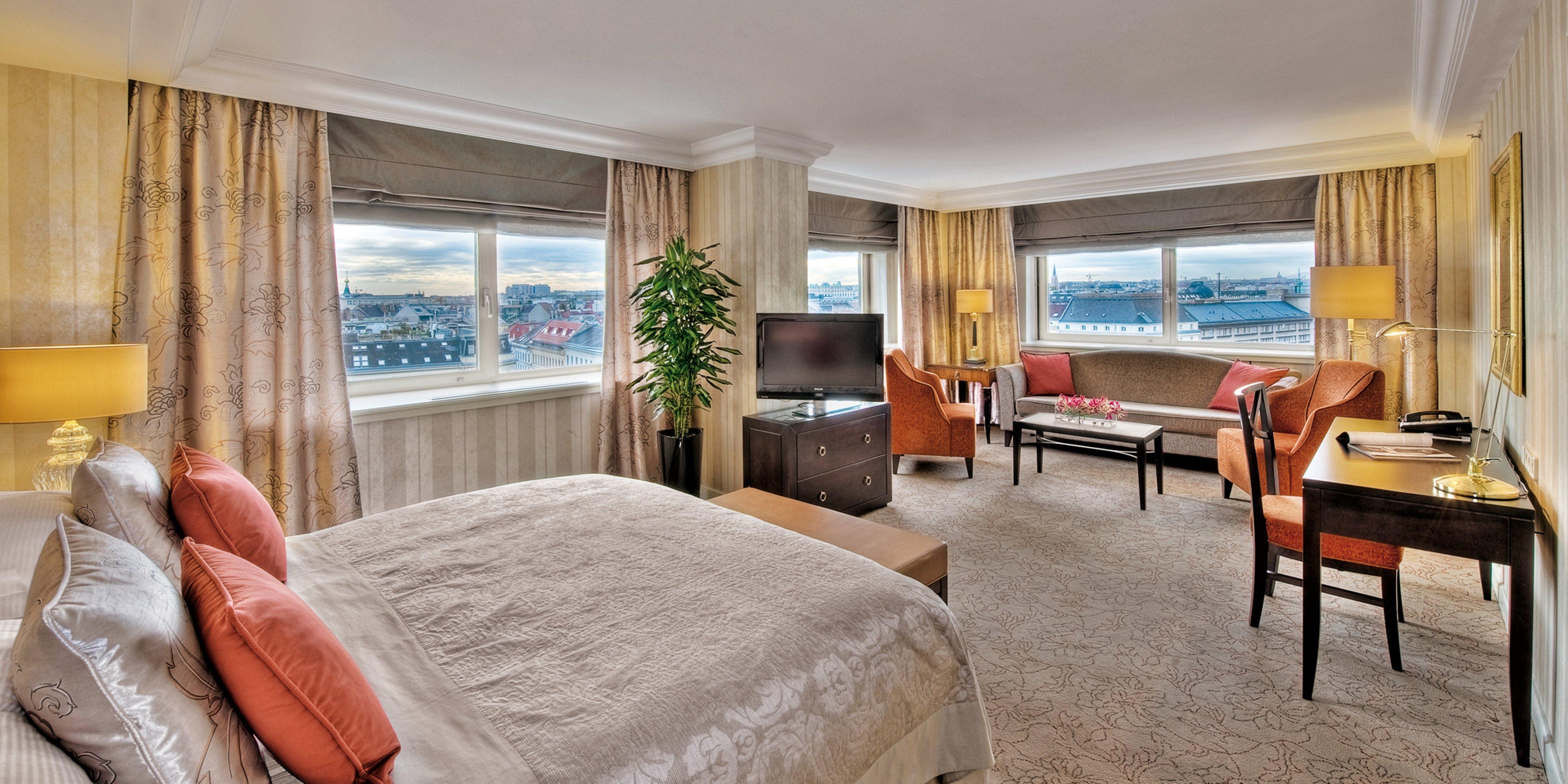 Hilton Waterfront Hotel 4*