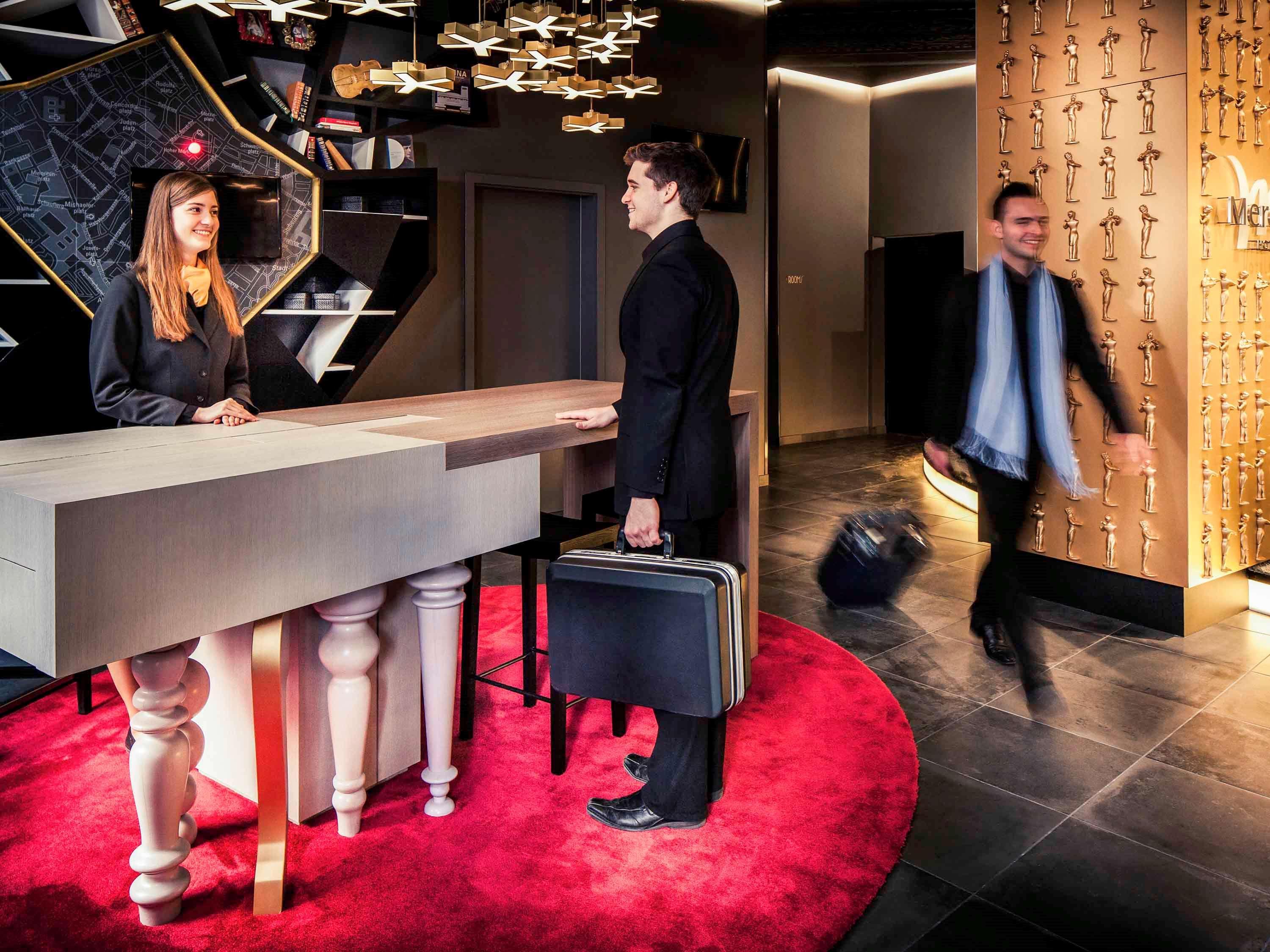 Hotel Mercure First 4*