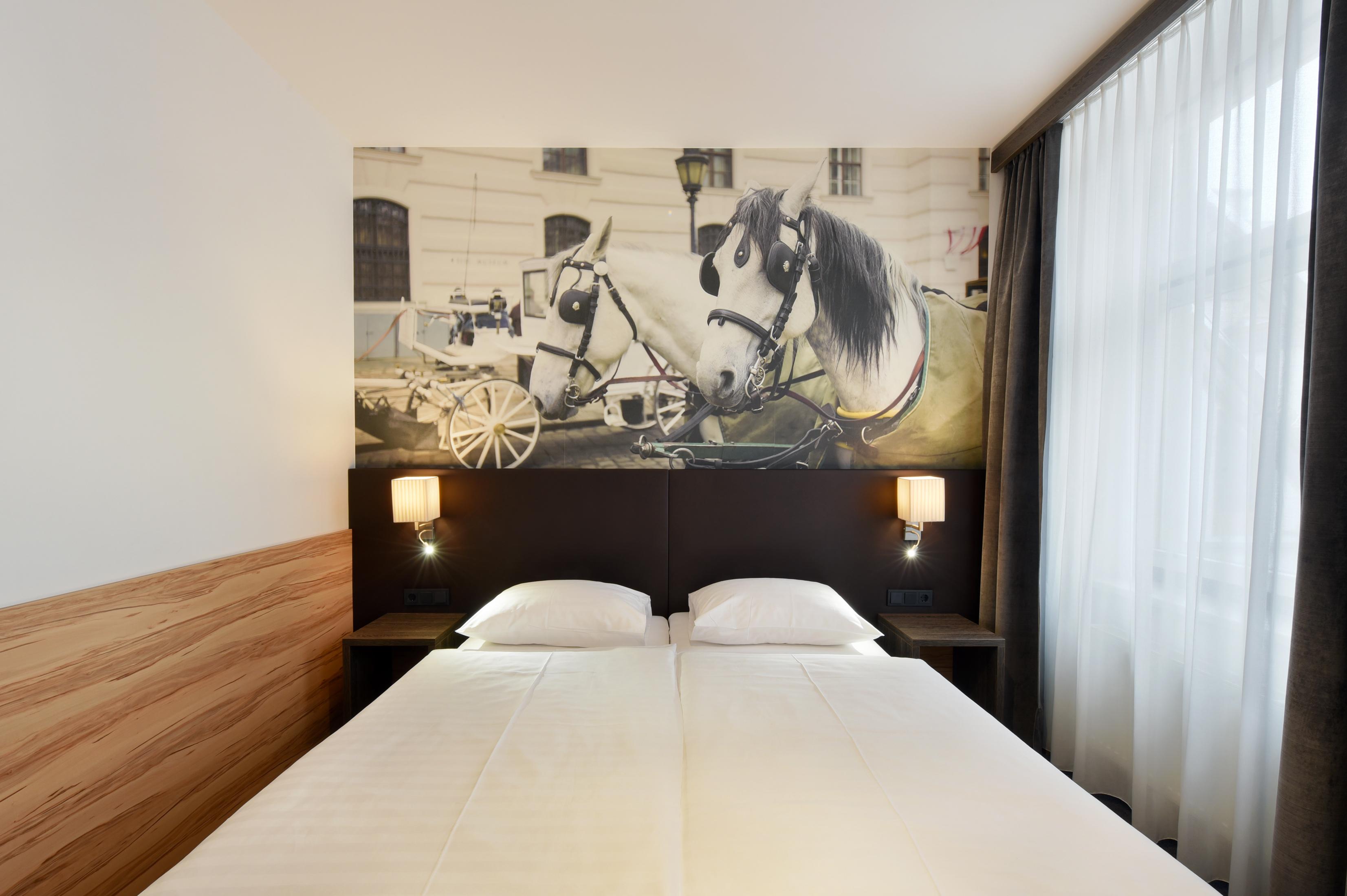 Lucia 3* Viena