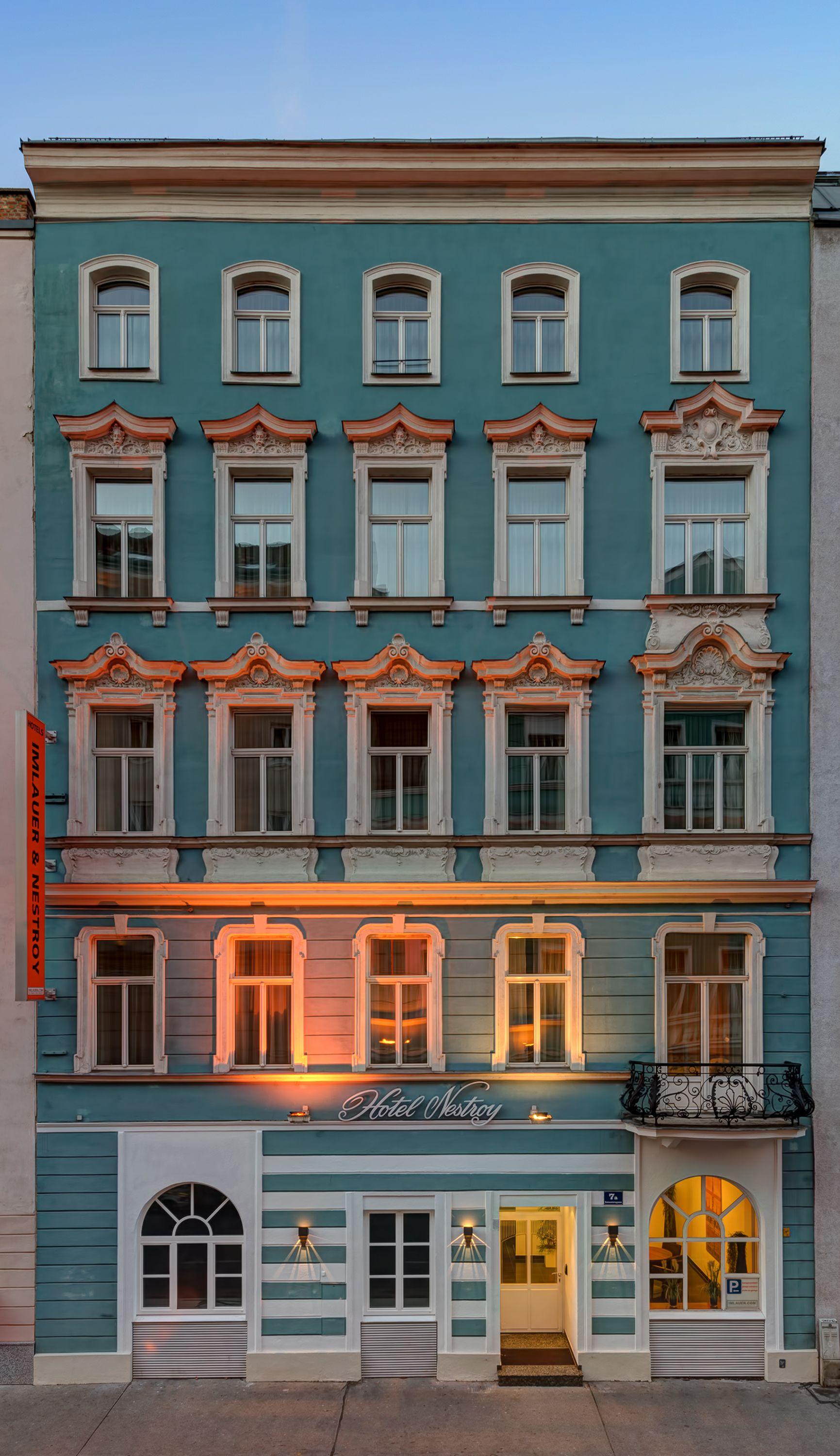 Nestroy Hotel 4*