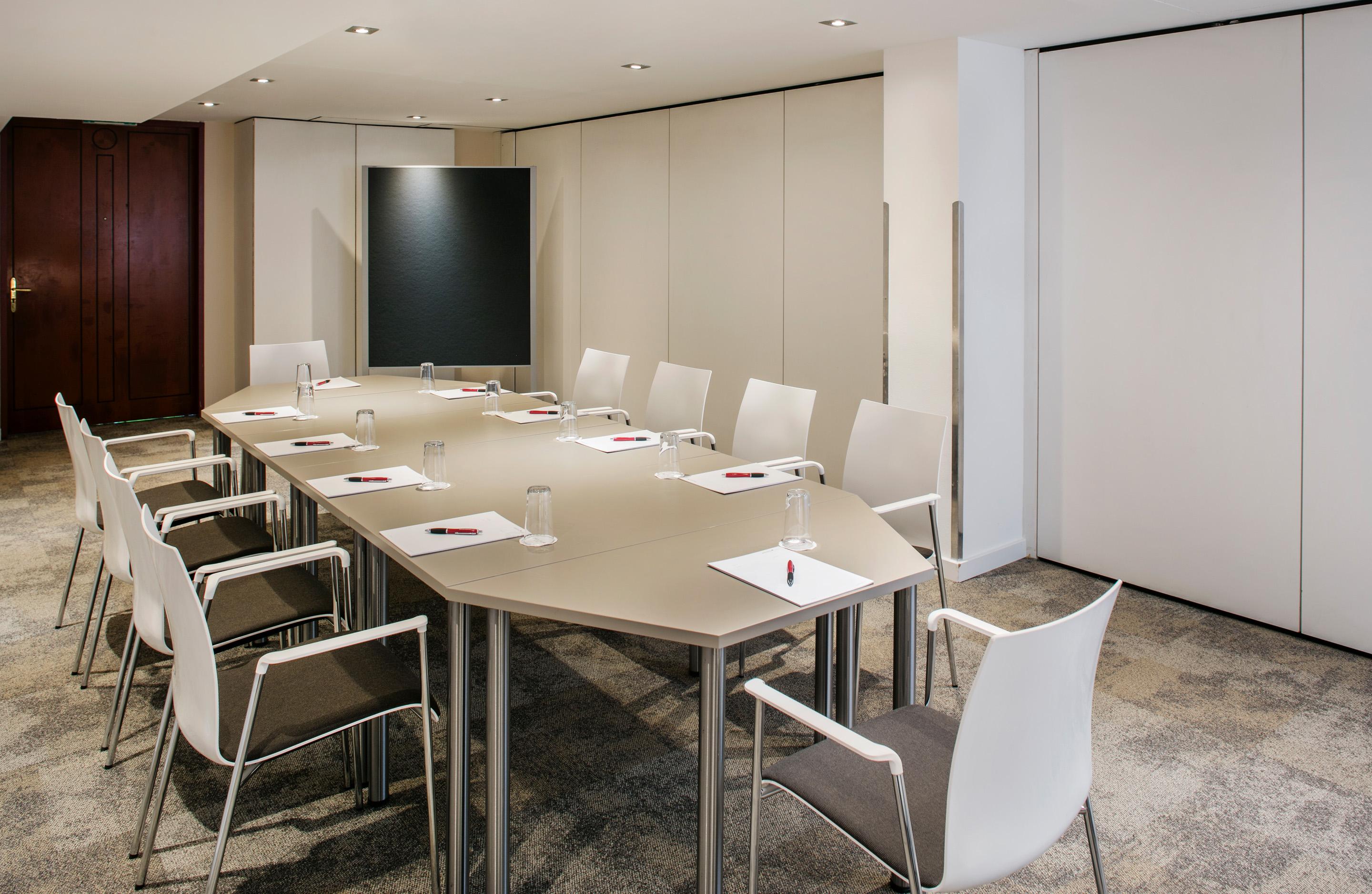 Hotel Arcotel Wimberger Vienna